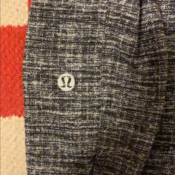 lululemon joggers - Picture 2 of 2